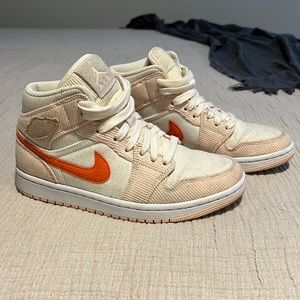 Air Jordan 1 Mid SE Corduroy DA8009-108